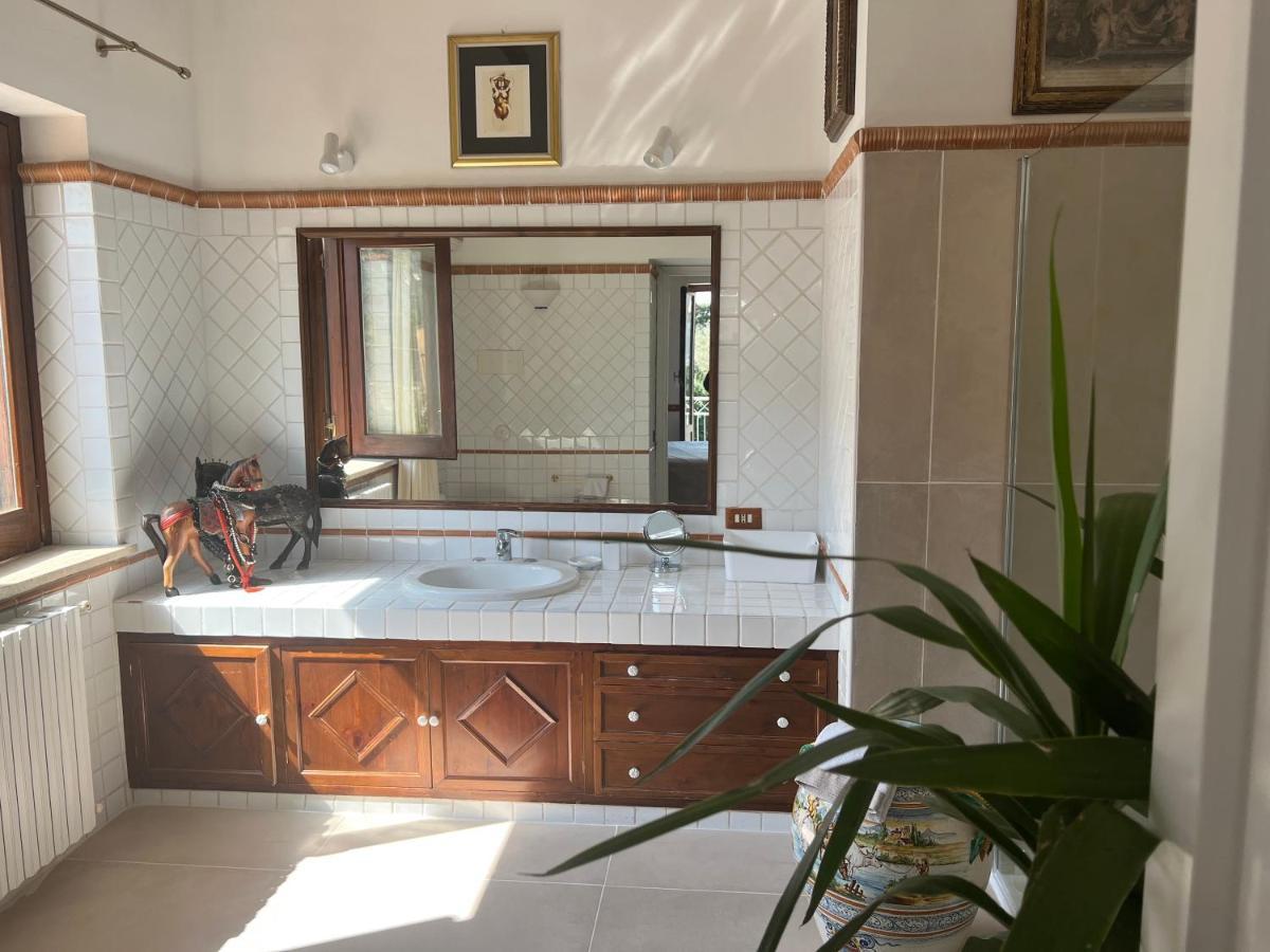 Domus Orestea Luxury Suites Палермо Екстериор снимка