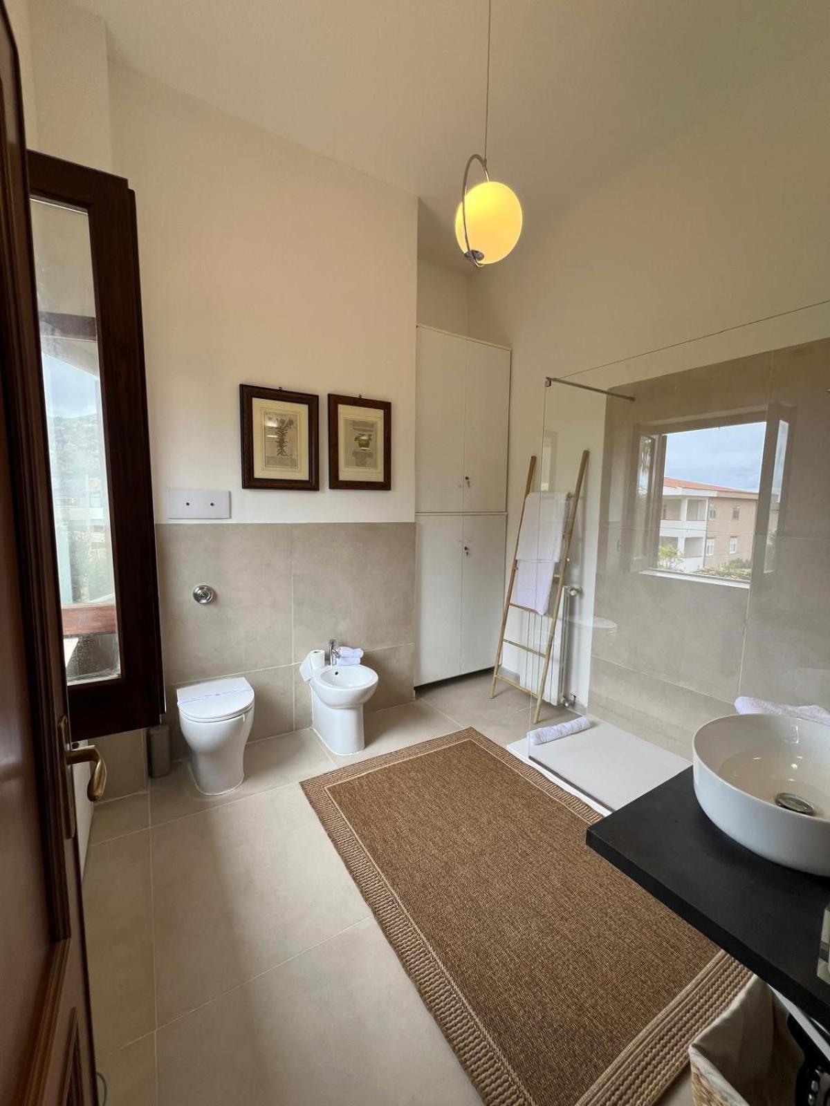 Domus Orestea Luxury Suites Палермо Екстериор снимка